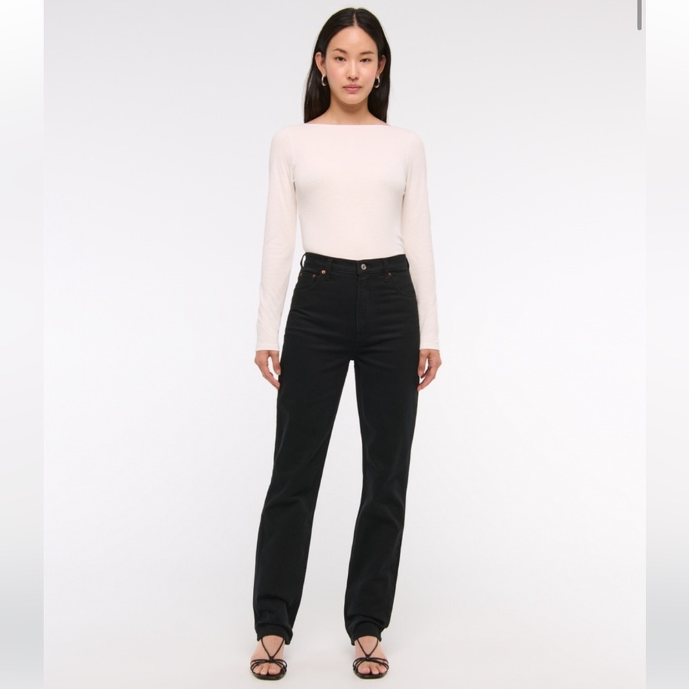Abercrombie 90s Straight Ultra High Rise Black Jeans